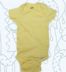 Gerber Newborn Short Sleeves Onesies – 6 Months – Yellow