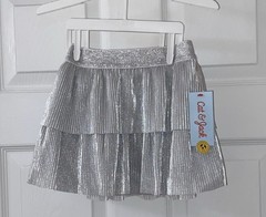 Girl’s Cat &Jack Silver Sparkle Lined Two Tier W/Elastic Waistband Skirt Size-2T