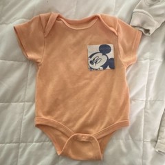 Disney Baby Mickey Mouse 4-Piece Outfit Set Bodysuit Shorts Hat 6-9 Months
