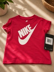 Nike Kid’s Girl Tee 3T Short Sleeve Crew Neck Graphic Front Rush Pink 3T