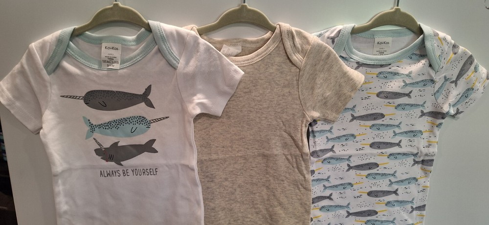KavKas Baby Boys 3 pc Bodysuit Set Size 9-12 Month