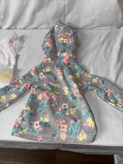 3 Pack – 1-Piece Baby Suits, Hooded Sweater 6 – 9 Months – PRE-OWNED NEW