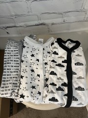 HB 100% Cotton Pack of 3 One Pieces Snap Fronts EUC Baby Size 6-9Months