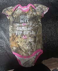 Realtree Girls 12M Multicolor Camo Pink Trim Knit Bodysuit Snap SS