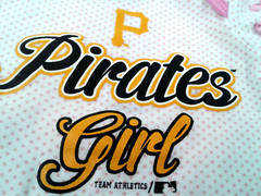 Infant Polka Dot Pirates Girl Team Athletics One Piece Outfit Size 0-3 M (B17)