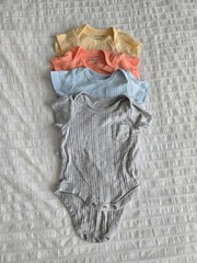 Member’s Mark Organic Cotton Bodysuit Set Newborn NB 4 Pack Ribbed Baby