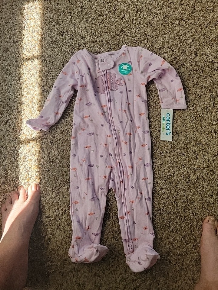 Baby Carters Fish 2-Way Zip Sleep & Play Size 6 to 9 mths w/ Footies Sleeper