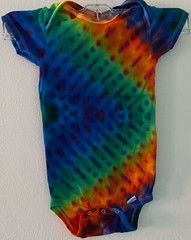 New Tie Dye 24 Mo Gerber Onsies 100% Cotton Short Sleeve All Seasons Everyday