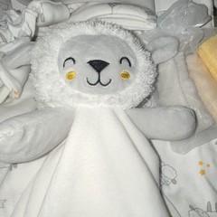 Koalababy 8-Piece Layette Set 3-6M Cotton Sleeper Bib Hat Sheep Moon Stars
