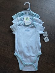 Little Me – 3 Pack – Cuddly Bodysuits – BRAND NEW – 6mon – 100% Cotton