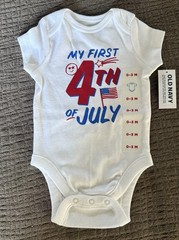 Old Navy Baby Tee 4th Of July (0-3M) ($9.99)