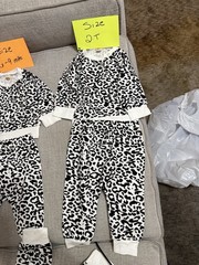2pc Unisex Baby/Toddler Leopard Print Fleece Sweatshirt & Pants Set 6-9M