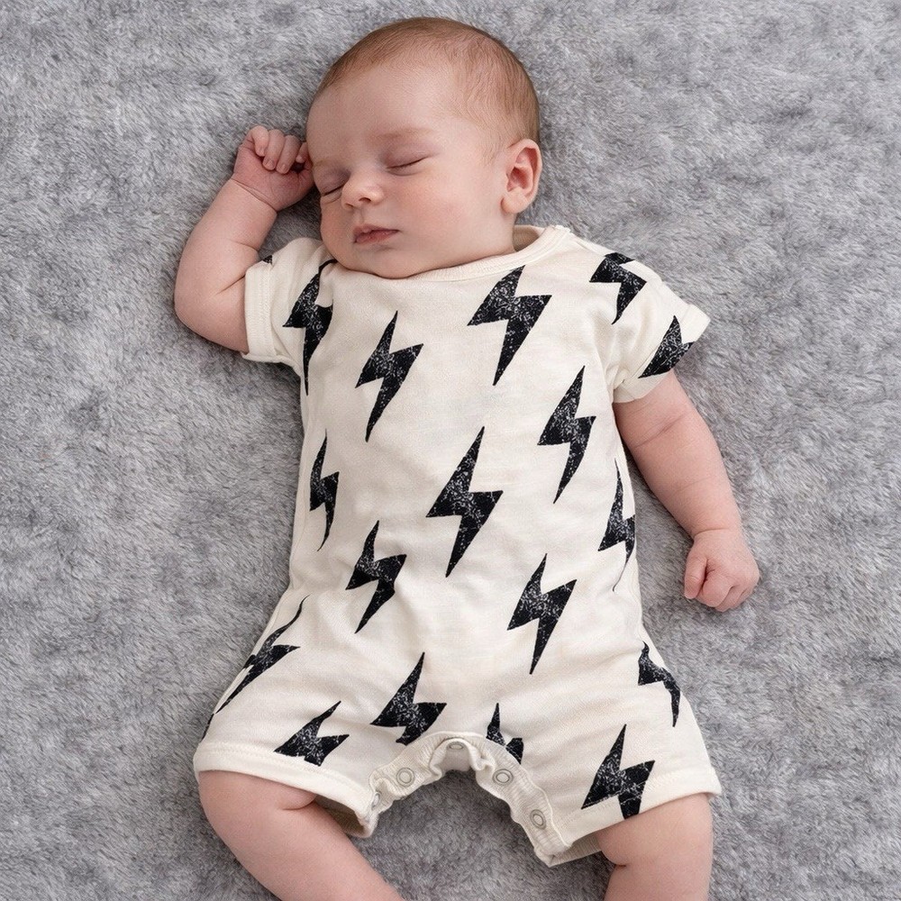 Newborn Boys’ Off-White Mini Rib Romper Lightning Bolt – Grayson Mini