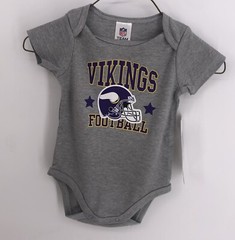 NFL TEAM APPAREL MINNESOTA VIKINGS GRAY INFANT 3-6 6-12 MONTHS ONE PIECE