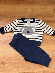 Nice Clothes for Baby Boy Size 3 and 6Months