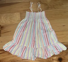 H&M GIRLS MULTICOLORED STRIPED DRESS SIZE 3-4 EXCELLENT COND LD4