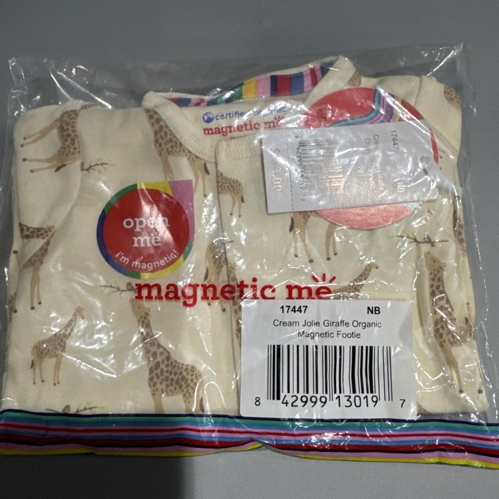 Magnetic Me Magnetic Footie NB