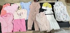 Carters & Other Brands Sleep Sacks, Shirts/pants Hats, Bodysuits. Girl 0-6 Month