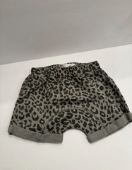 Cotton on baby Leopard Print Baby Shorts – light Olive Green & Black
