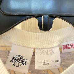 Zara Kids LA Los Angeles Lakers Back Spell Out T-Shirt Top Tee Size 3-4 years