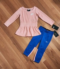 NEW Nike Toddler Girl Velour Top & Fleece Jogger Pant Set, Coral/Blue (2T)