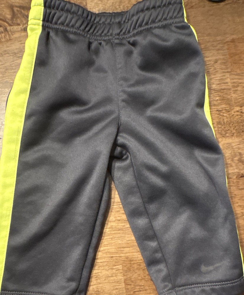 12 Months Nike sweatpants