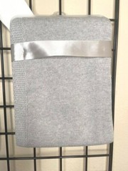 NEW NWT 2 piece Gray PLUSH SOFT Thick Knit Outfit/Hat & Blanket Layette Set 3-6M