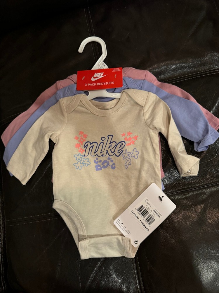 NIKE Baby Boy 3 Pack Long Sleeve Bodysuits Holiday SALE!!! NEW with TAGS