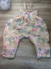 Angel Dear Muslim Gauzy Romper Floral Print Size 6 To 12 Months ￼