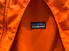 Patagonia Infant Sz. M (12-16 Lbs.) Orange/Green Fleece Lined Snowsuit Bunting
