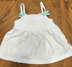 Baby girls size 12 months ~ White Smocked T-shirt Tank Top Green gingham bows
