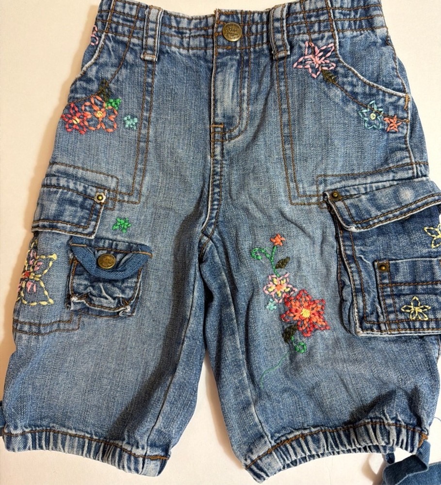 Baby Gap Girls Vintage Floral Embroidered Denim Cargo Shorts 3T