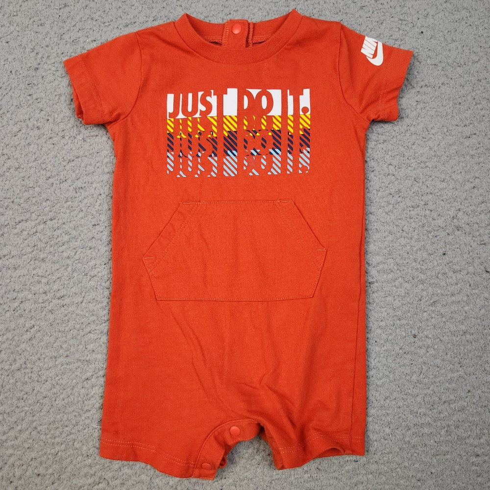 Boy’s Orange NIKE Romper SIze 6 Months Boy’s Apparel Toddler Activewear Snap