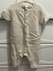 Banana Republic Baby Cashmere Romper 12-18 M (Color: Heather)