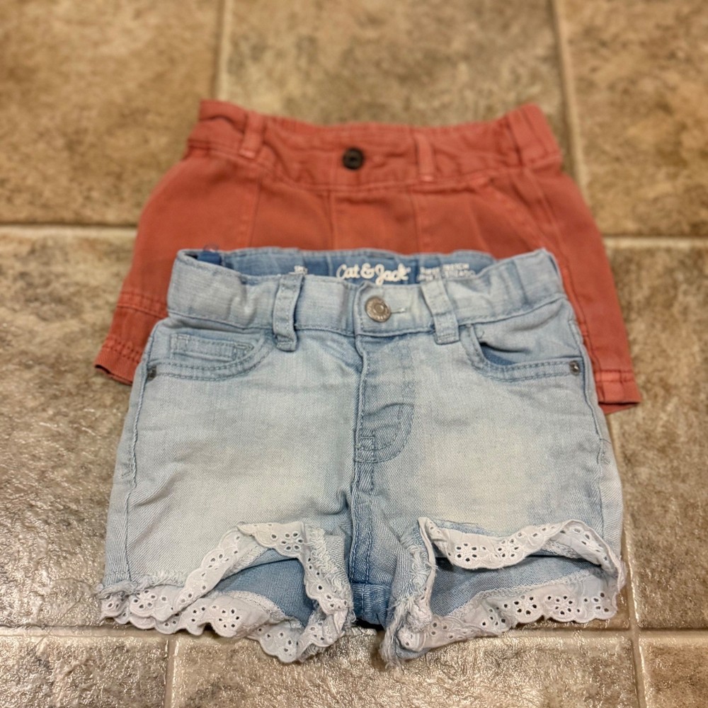 Cat & Jack Girls 2T Shorts Bundle Light Wash Denim Eyelet Lace Coral Chino 2pk
