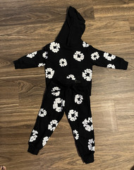 2-Piece Black/White Floral Fleece Hoodie & Pants Set Unisex 2t