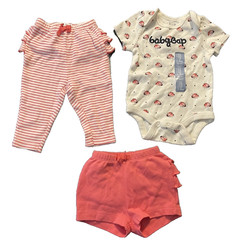 baby Gap NWT Girl 0 3 Mo 3 Pc Knit Set Gap Logo Bodysuit Top + Pants + Shorts