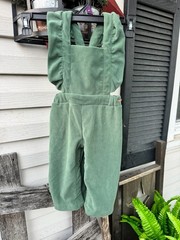 kensie baby Girls Green Corduroy Ruffle Strap Overalls
