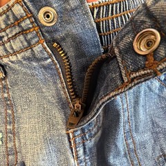 Baby Gap Girls Vintage Floral Embroidered Denim Cargo Shorts 3T