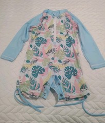 NWOT BESSER BAY 18-24M Girls UV Protection Long Sleeve Half Zip One Piece Leaves