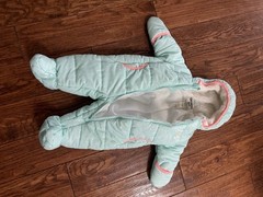 OshKosh B’gosh Baby Outfit – Size 3-6 Months – Adorable & Comfy Everyday Wear