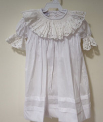 NWT Pleats & Stitches Smocked Eyelet Lace Collar Dress Girl’s Size 4T